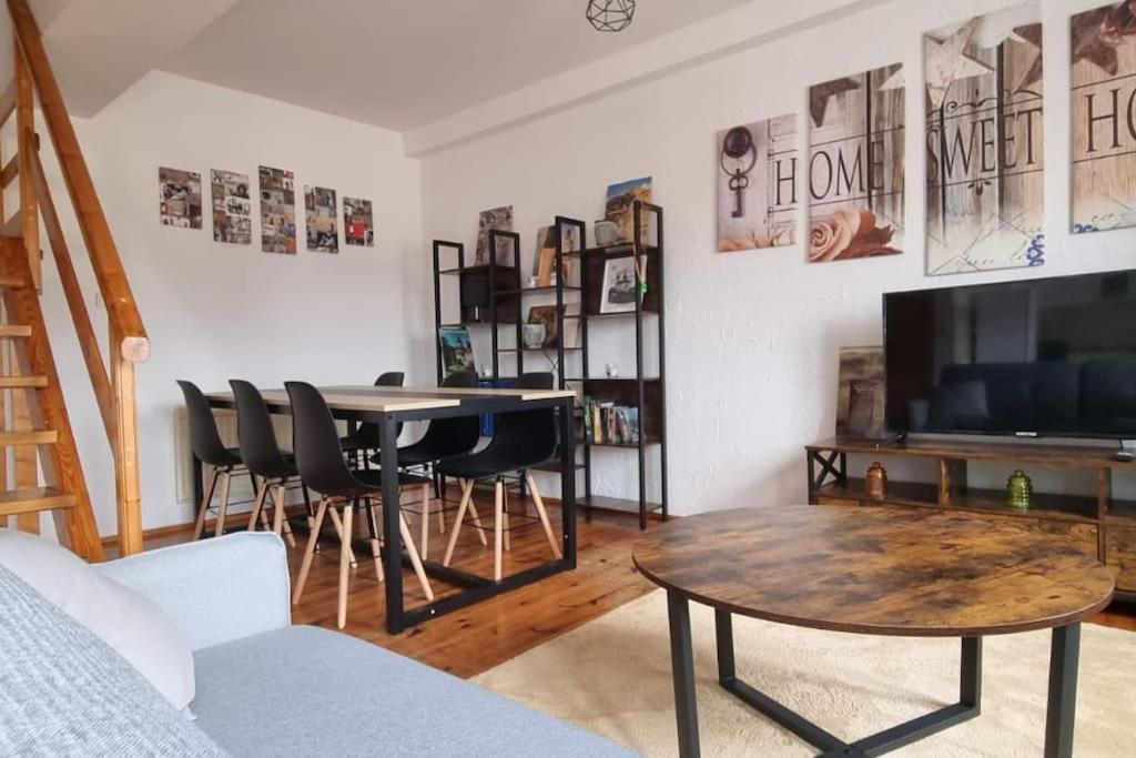 Pont-de-lʼArche Cosy Triplex 3 Chambres מראה חיצוני תמונה